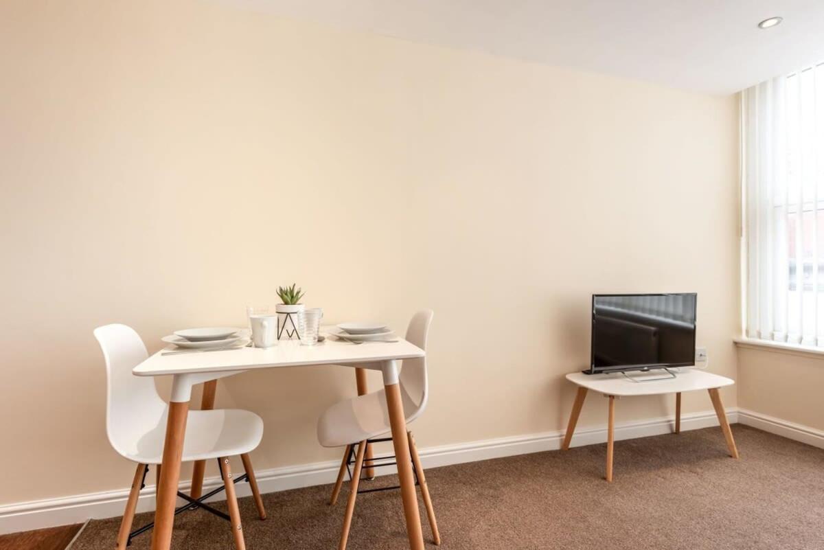 Bright 1 Bedroom Budget Flat In Central Pontefract Exteriér fotografie