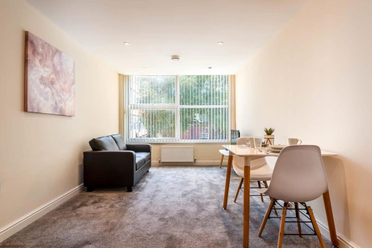 Bright 1 Bedroom Budget Flat In Central Pontefract Exteriér fotografie