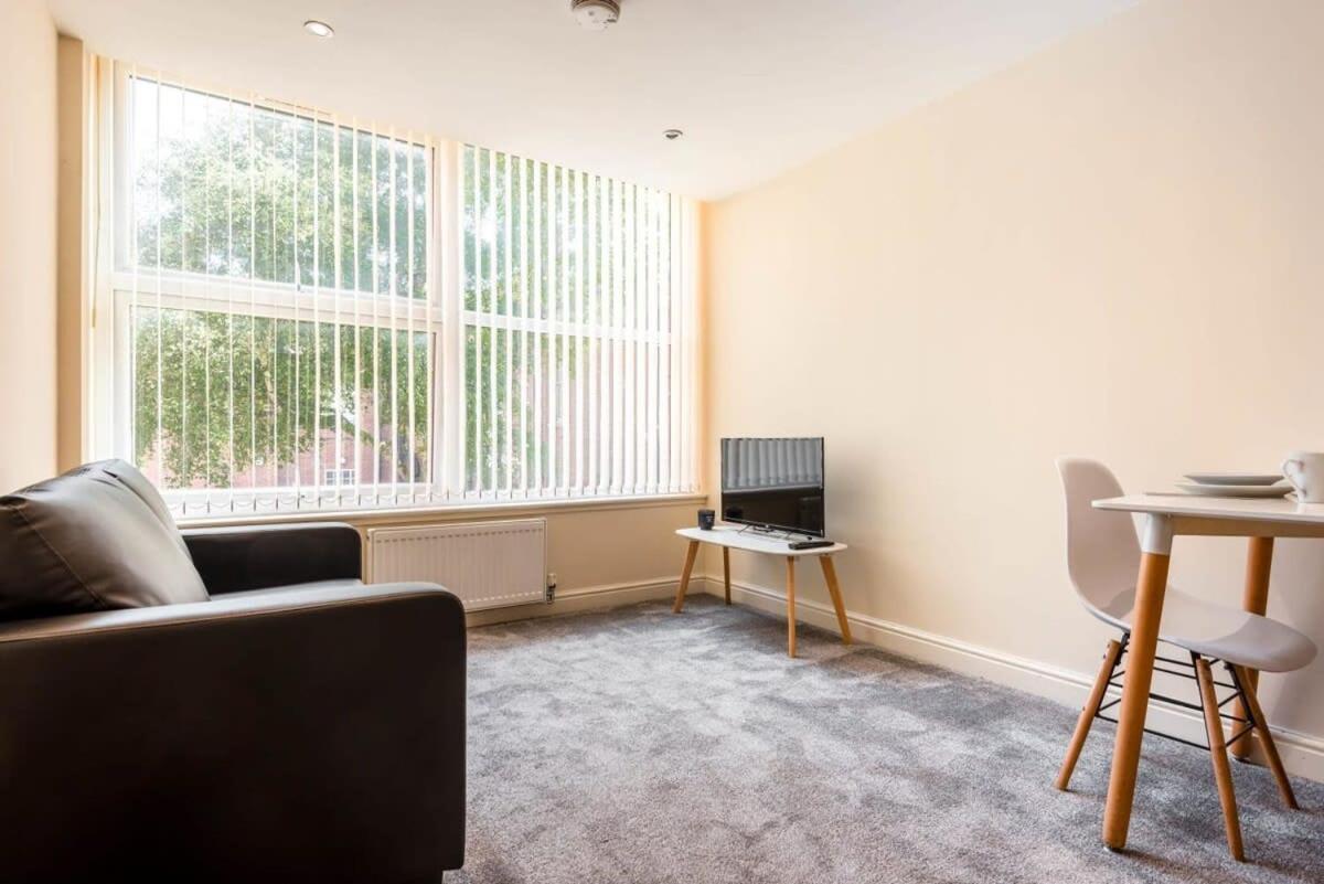 Bright 1 Bedroom Budget Flat In Central Pontefract Exteriér fotografie